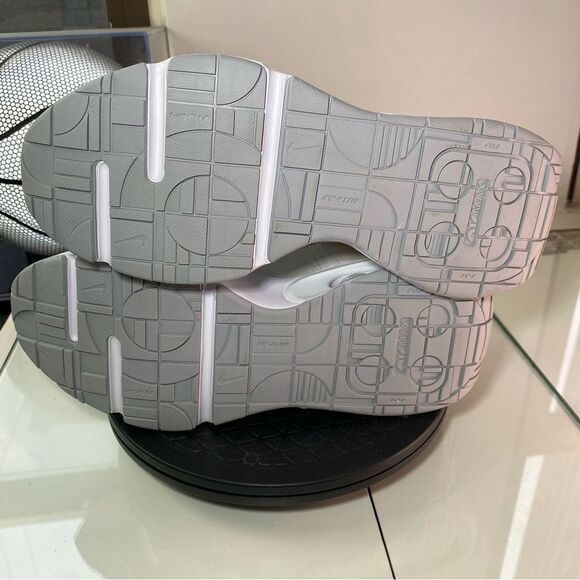 🆕 Nike	Wmns Air Max Interlock 'Summit White Light Smoke Grey'	- Womens 12 - Picture 11 of 12
